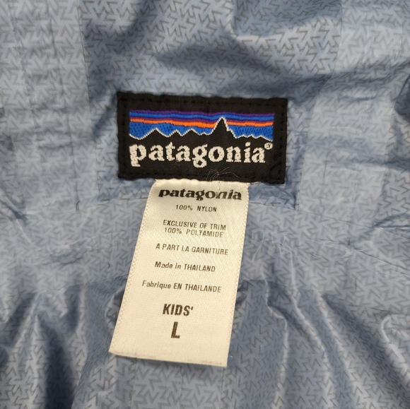 Patagonia Hooded Rain Jacket, Boys Large - Picture 7 of 7